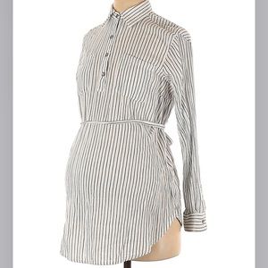 Liz Lange maternity blue and white striped collared button shirt